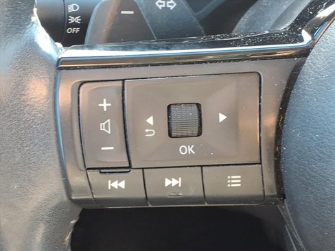 Used 2023 Nissan Rogue SL w/ SL Premium Package image 12