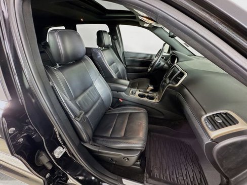 Used 2016 Jeep Grand Cherokee Limited image 32