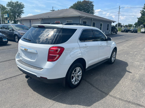 Used 2017 Chevrolet Equinox LT w/ Convenience Package image 3