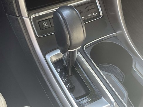 Used 2019 Subaru Ascent Limited image 30