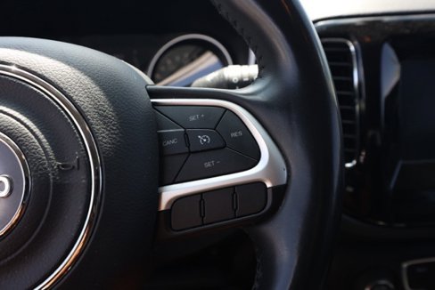 Used 2019 Jeep Compass Altitude image 27