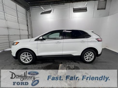 Used 2024 Ford Edge SEL image 4