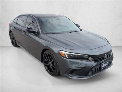 Used 2023 Honda Civic Sport image 3