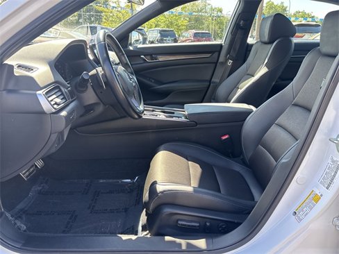 Used 2020 Honda Accord Sport image 10