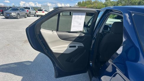 Certified 2022 Chevrolet Equinox LS w/ LS Convenience Package image 33