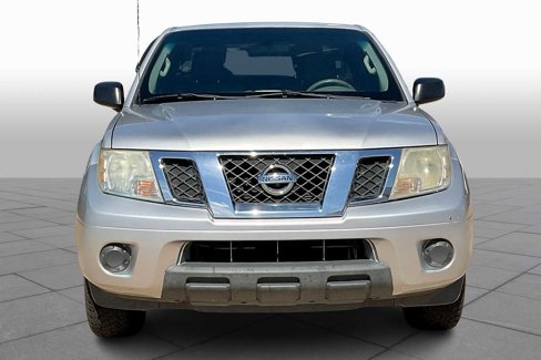 Used 2015 Nissan Frontier S image 4