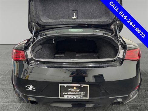 Used 2019 INFINITI Q60 3.0t Luxe w/ Essential Package image 20