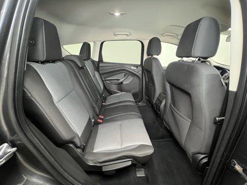 Used 2017 Ford Escape SE w/ Equipment Group 201A image 8