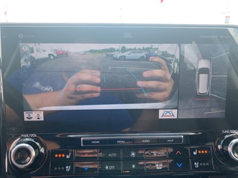 Used 2022 Toyota Highlander Limited image 22