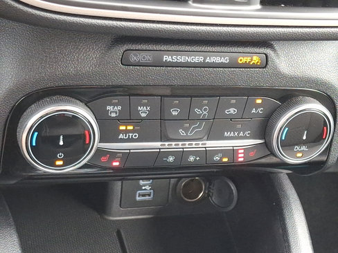 Certified 2022 Ford Escape SE w/ Convenience Package image 15