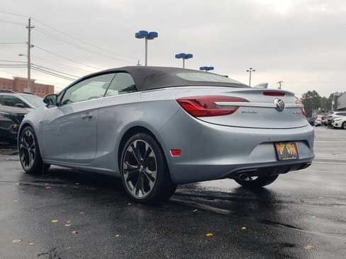 Used 2016 Buick Cascada Premium image 5
