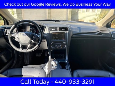 Certified 2018 Ford Fusion SE w/ Equipment Group 201A image 15