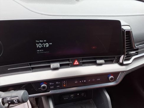 Used 2023 Kia Sportage SX image 17