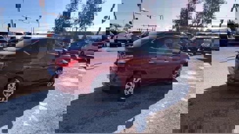 Used 2016 Nissan Sentra SV image 8