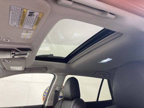 Used 2022 Subaru Outback Limited image 17