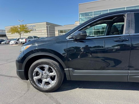 Used 2019 Honda CR-V EX image 2