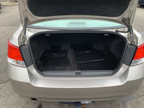 Used 2014 Subaru Legacy 2.5i Premium image 17