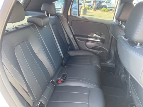 Used 2023 Mercedes-Benz GLA 250 4MATIC image 21