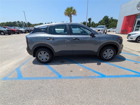Used 2025 Nissan Kicks S w/ Charging Package image 2
