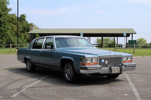 Used 1987 Cadillac Brougham image 5