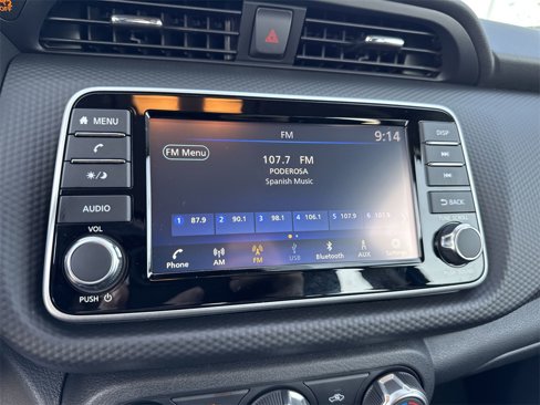 New 2025 Nissan Kicks Play S image 16