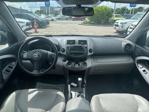 Used 2010 Toyota RAV4 Limited image 2