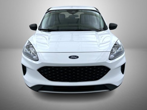 Used 2022 Ford Escape SE w/ Cold Weather Package image 2