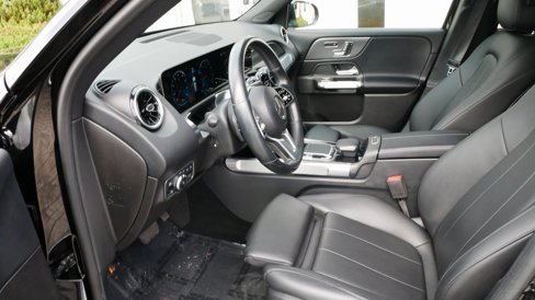Used 2020 Mercedes-Benz GLB 250 4MATIC image 28