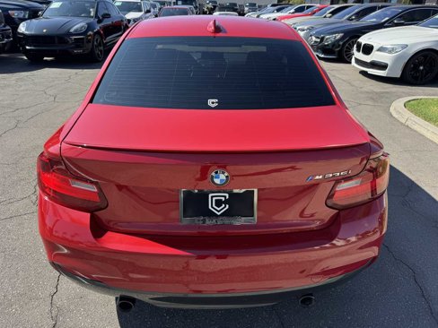 Used 2014 BMW M235i Coupe image 5