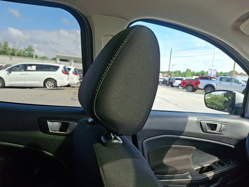 Used 2020 Ford EcoSport SE w/ SE Convenience Package image 13