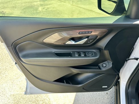Used 2022 GMC Terrain Denali image 28
