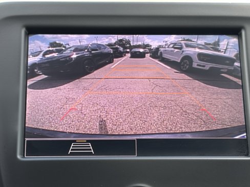 Used 2022 Chevrolet Equinox LT w/ Driver Convenience Package image 20