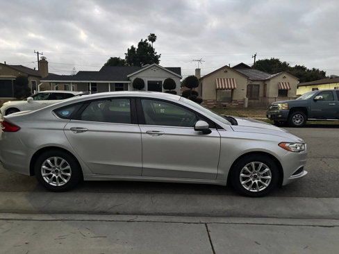 Used 2017 Ford Fusion S image 4