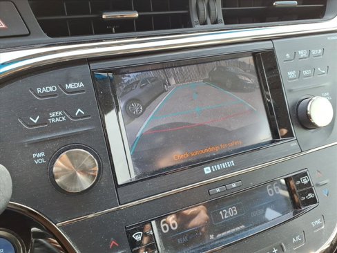 Used 2013 Toyota Avalon Limited image 17