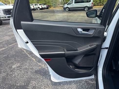 Used 2022 Ford Escape SEL w/ Technology Package image 25