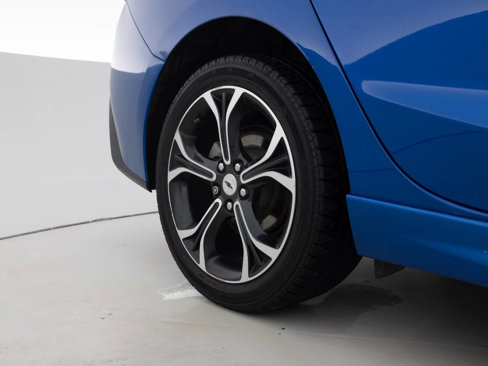 Used 2019 Chevrolet Cruze LT w/ Convenience Package image 19