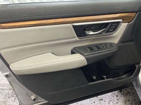 Used 2018 Honda CR-V EX-L image 13