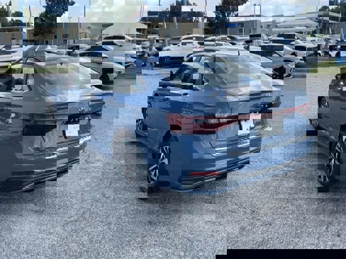 New 2025 Volkswagen Jetta S image 5