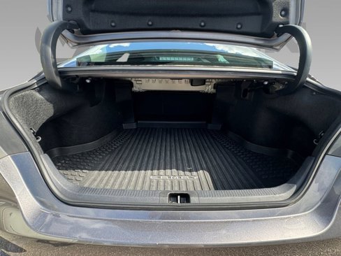 Used 2024 Toyota Camry LE image 19