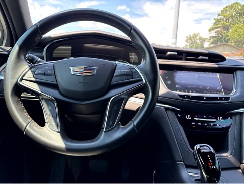 Used 2020 Cadillac XT5 Luxury image 4