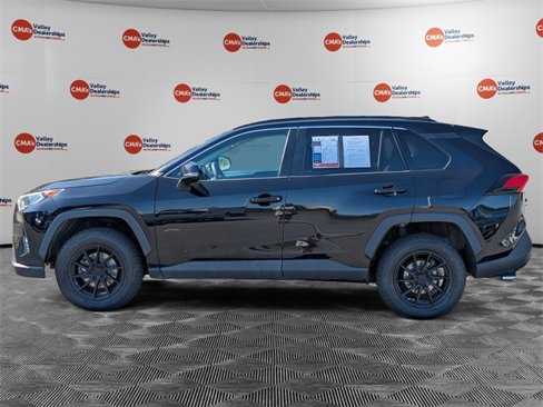 Used 2019 Toyota RAV4 XLE image 8