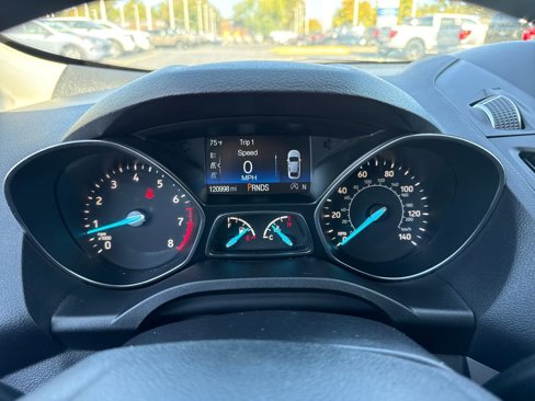 Used 2019 Ford Escape SE image 37