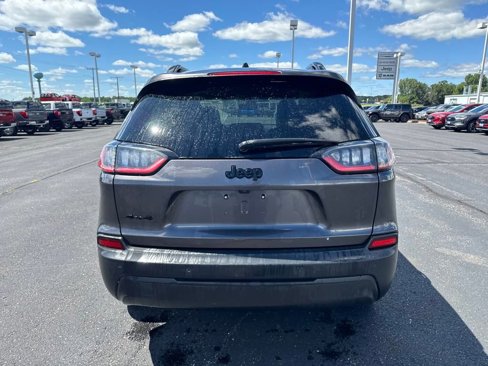 Used 2023 Jeep Cherokee Altitude Lux image 4