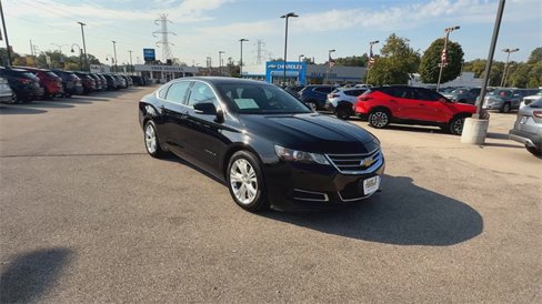 Used 2015 Chevrolet Impala LT w/ Convenience Package image 2