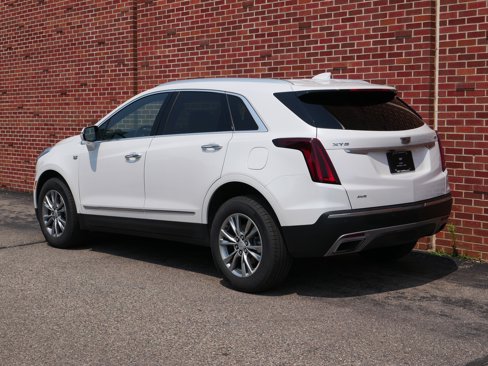 Certified 2022 Cadillac XT5 Premium Luxury w/ LPO, Floor Liner Package image 3