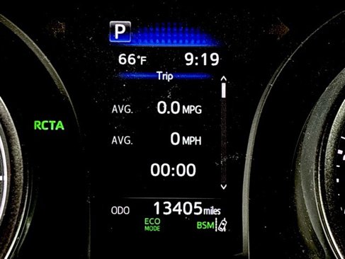Used 2022 Toyota Camry SE image 20