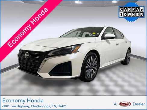 Used 2023 Nissan Altima 2.5 SV image 1