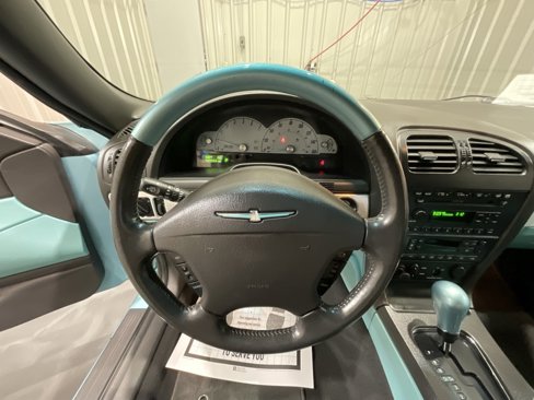 Used 2002 Ford Thunderbird image 13