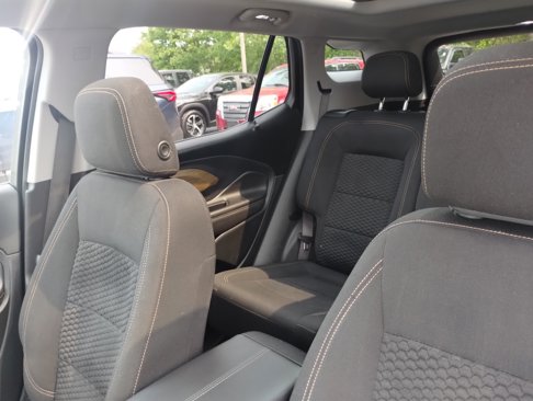 Used 2021 GMC Terrain SLE w/ Driver Convenience Package image 14