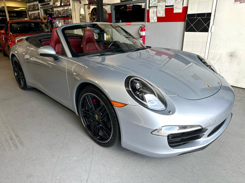 Used 2015 Porsche 911 Carrera image 4